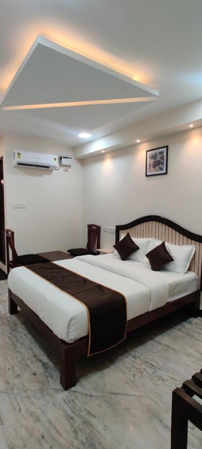 Rmc Travellers Inn เชนไน ภายนอก รูปภาพ