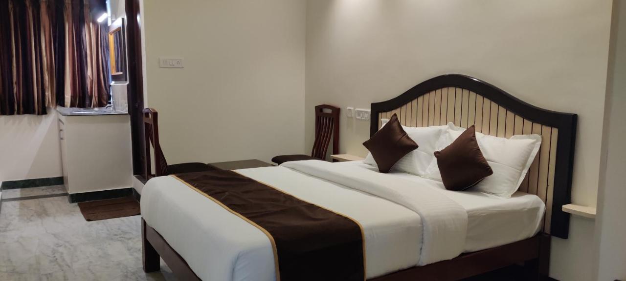 Rmc Travellers Inn เชนไน ภายนอก รูปภาพ