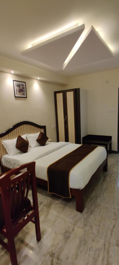 Rmc Travellers Inn เชนไน ภายนอก รูปภาพ